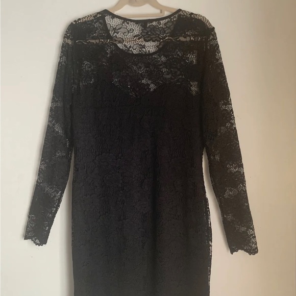 Charlotte Russe Black Lace Dress Long Sleeve Round Neck Stretch Party US2X UK 24 - Picture 2 of 13